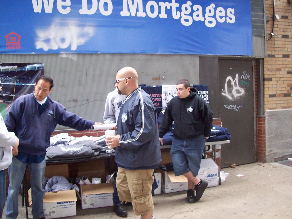 NY Yankees Bleacher Creatures TShirt Sales Bald Vinn… Flickr