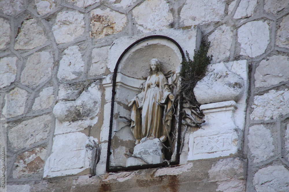 la Vierge de Sainte Marthe à Marseille la statuette de la … Flickr