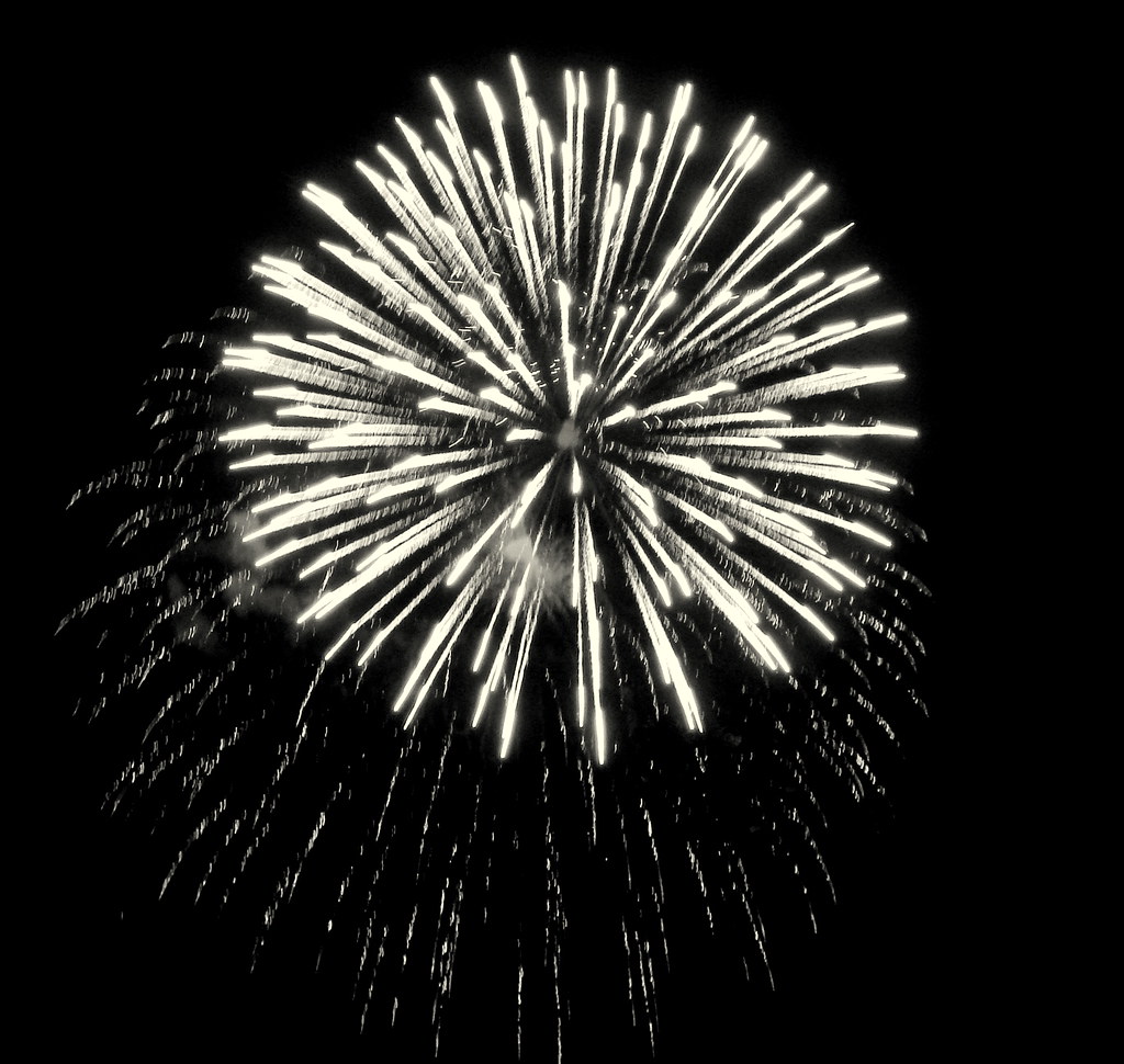 Fireworks in Black and White An Amazing Explosion of Co… Flickr