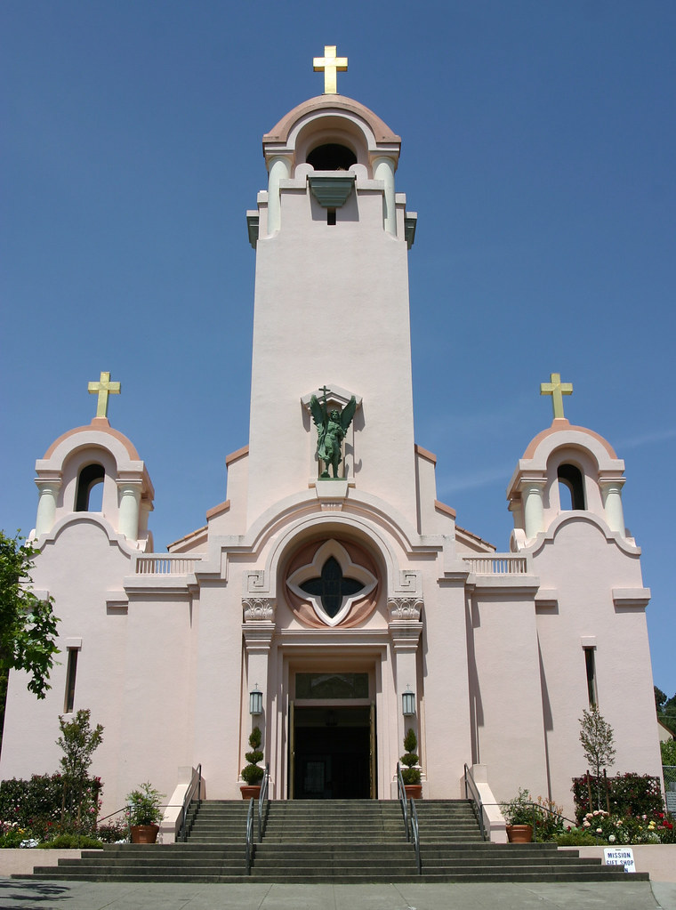 St. Raphael Parish Church A parish churh next to the old m… Flickr