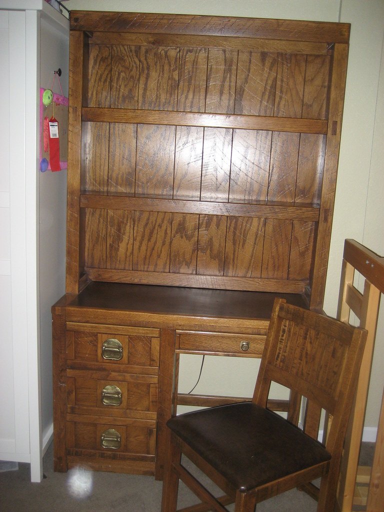 IMG_2528 Antique desk with shelving and Light. 2 pieces de… Flickr