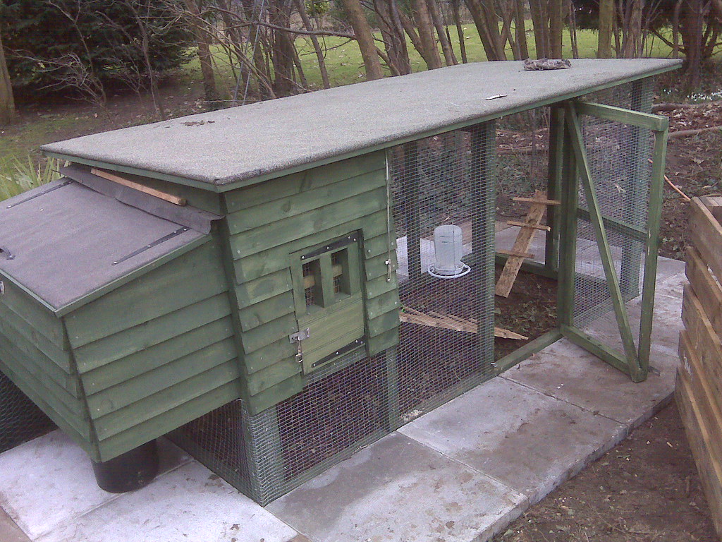 Chicken Coop Build 30 the coop finished with fox slab prot… Flickr