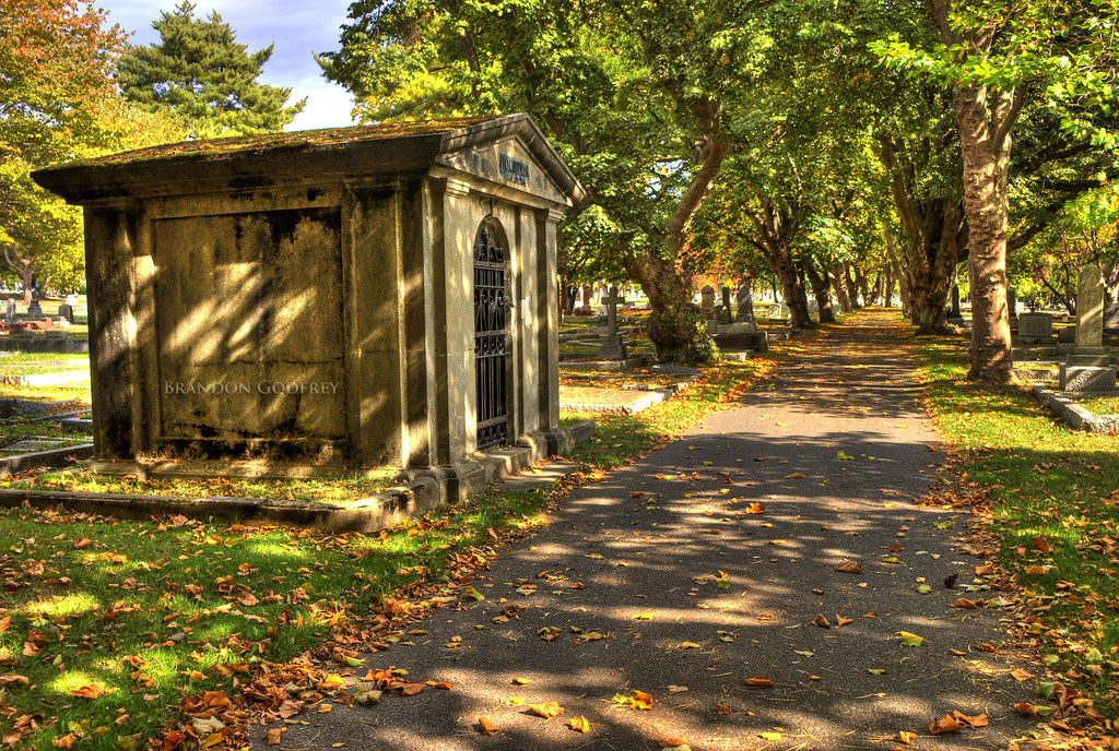 Ross Bay Cemetery HDR LARGE ON BLACK(press F11 for full sc… Flickr