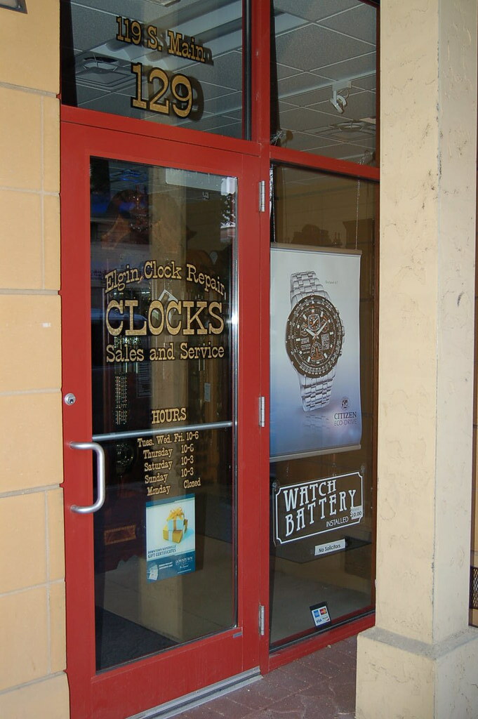 Elgin Clock Repair One of the vintage stores in the downto… Flickr