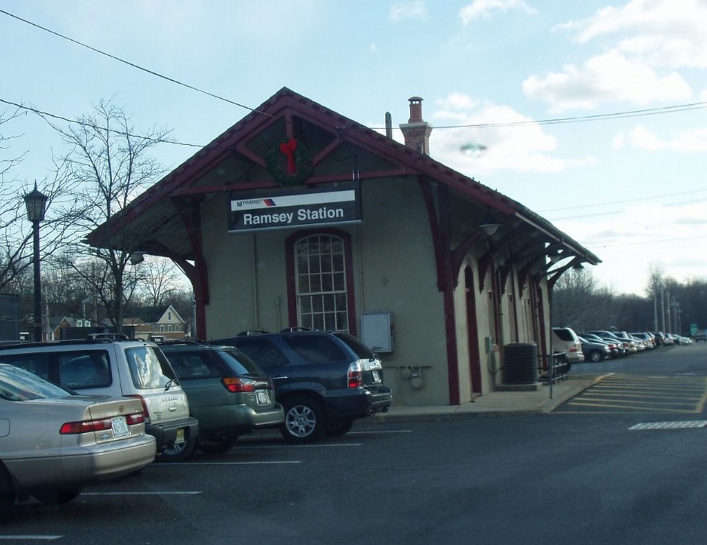 Ramsey Station Built 1868. R36 Coach Flickr
