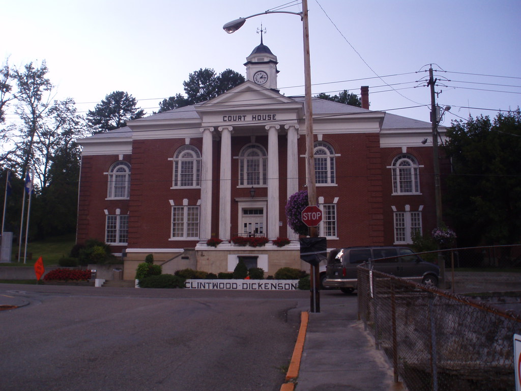 Front View Of Dickenson County Courthouse,Clintwood VA Flickr