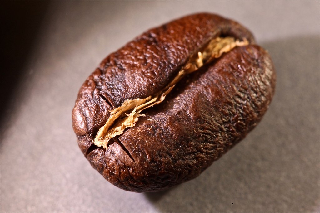 Peaberry coffee, FC roast Rounded Peaberry bean form, chaf… Flickr