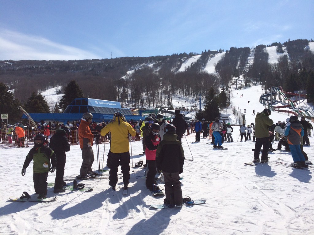 Northeast Ski Resorts Furnished Quarters