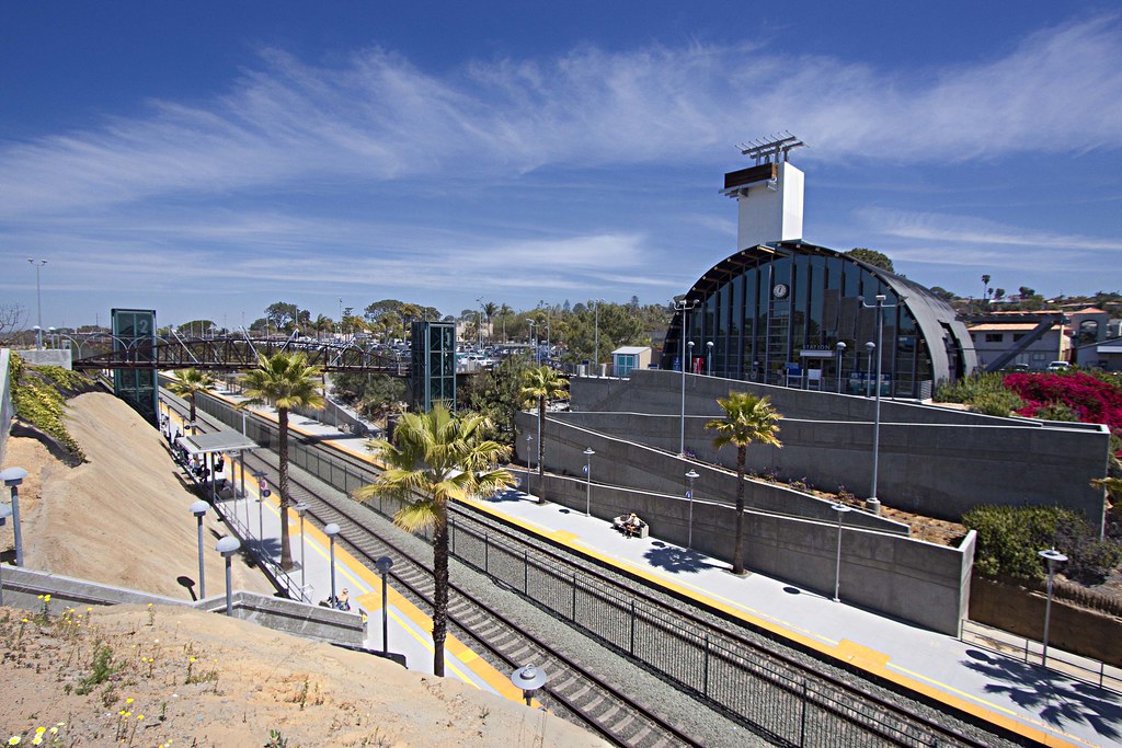 Solana Beach Train Station One of the unique train station… Flickr