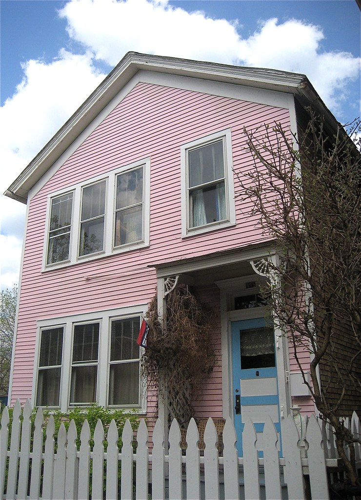 Little Pink Houses At the beginning of the year I posted t… Flickr