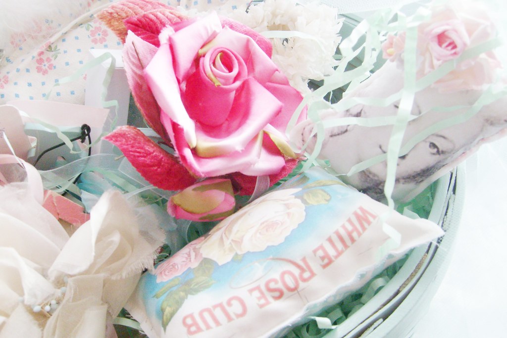 Vintage Easter Basket Swap Goodies from Sarah AndreaTarling Flickr