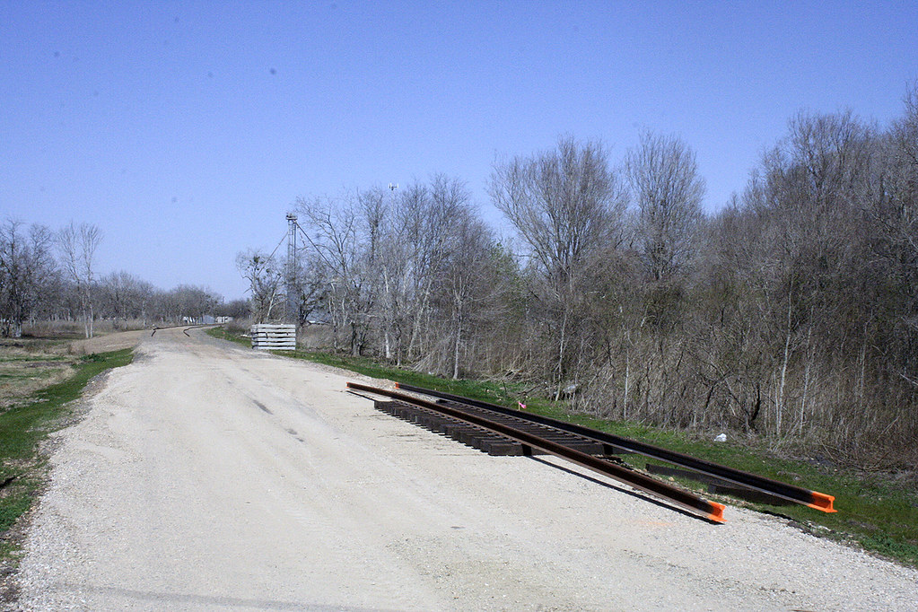 KCS NEW MAIN LINE HUNGERFORD, TX 2009 The new panel sectio… Flickr