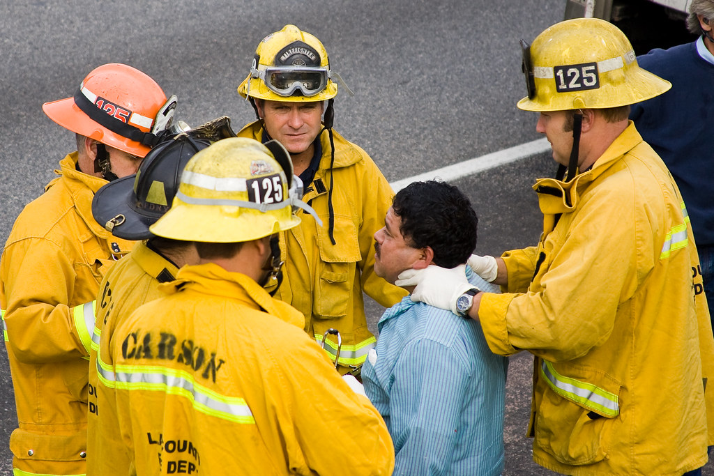 SB101 Lost Hills Traffic Collision with Minor injury, LA… Flickr
