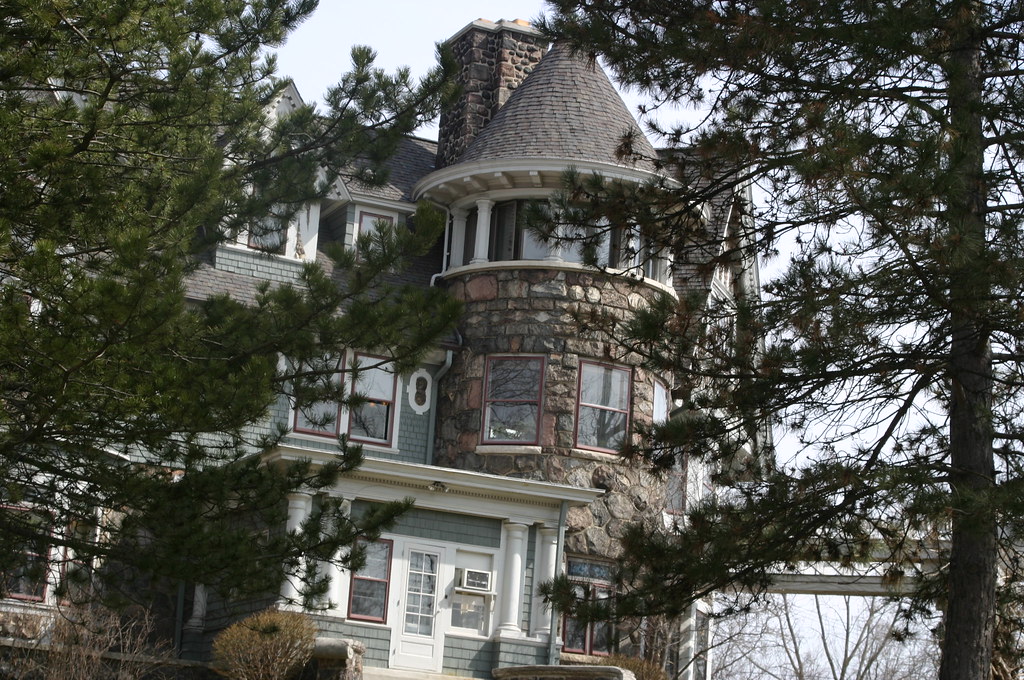 Houses in Ypsi. & in Ann Arbor Mi Cool looking houses. Tina's The