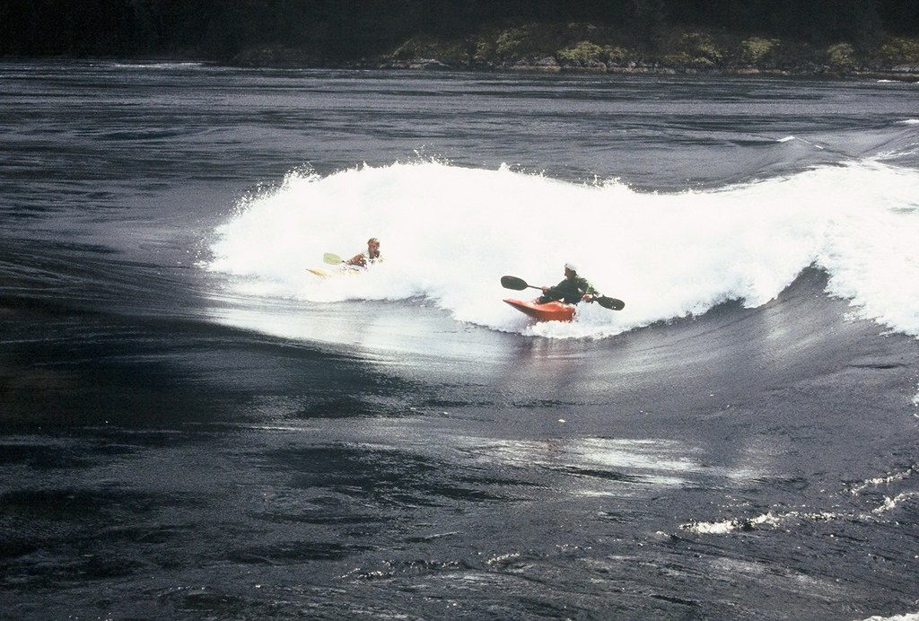 Skookumchuck Tandem Surf In the foam colin_campbell Flickr