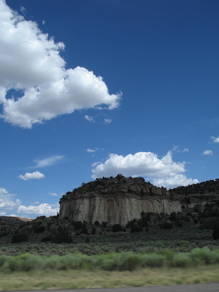 Butte On the border of New Mexico and Arizona Todd_Moy Flickr