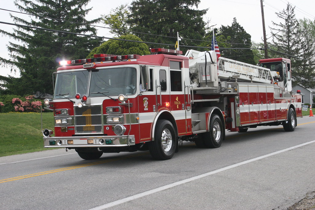 Ladder truck, La Plata, Md. FD Fireman's Parade, Solomons,… Flickr