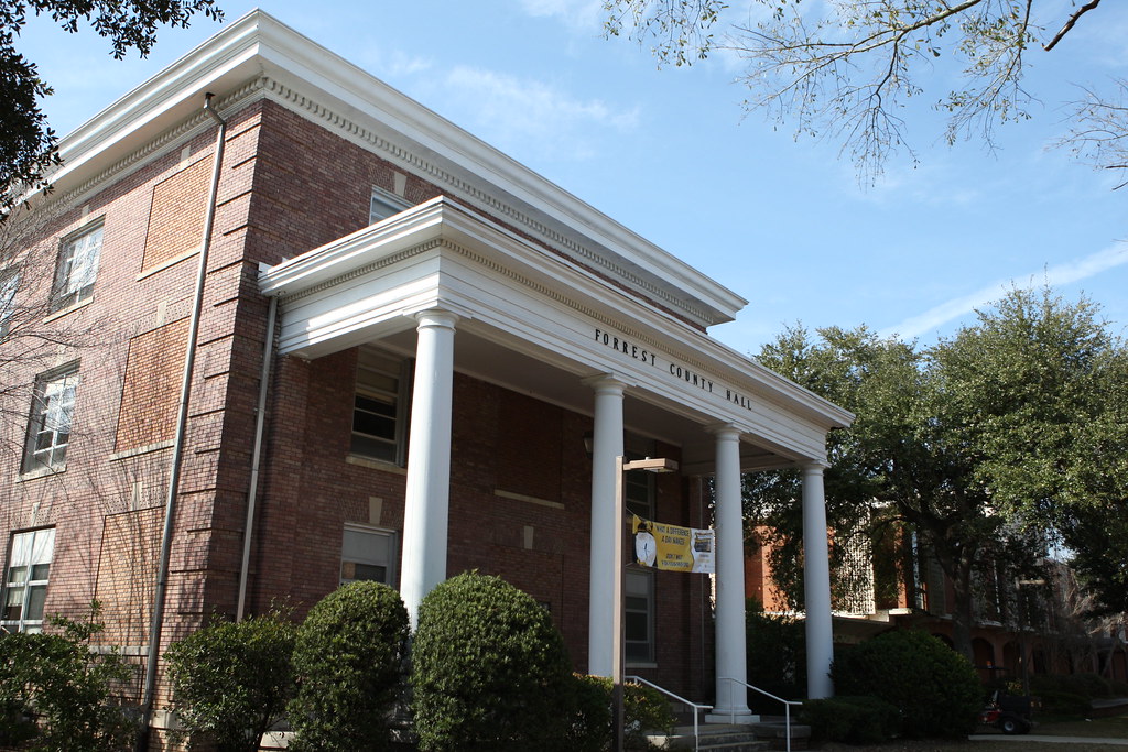 Forrest County Hall USM Campus, Hattiesburg hattiesburgmemory Flickr