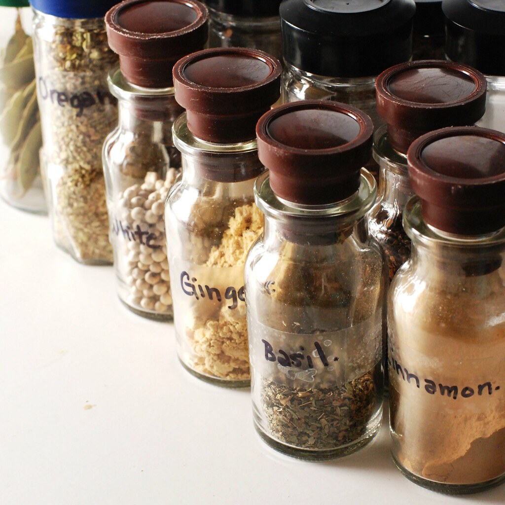 Spices! How to buy dried herbs & ground spices (on the che… Flickr