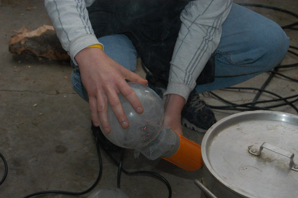 Making smoke with heat gun Smoked chicken thigh. Sous Vide… Flickr