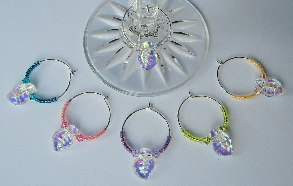 Iridescent Leaf Wine Glass Charms Iridescent glass leaves,… Flickr