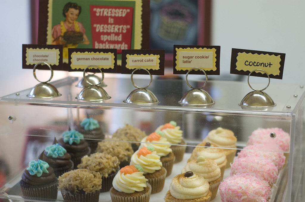Atlanta Cupcake Factory shot by Brian Wible for Cupcakes T… Flickr