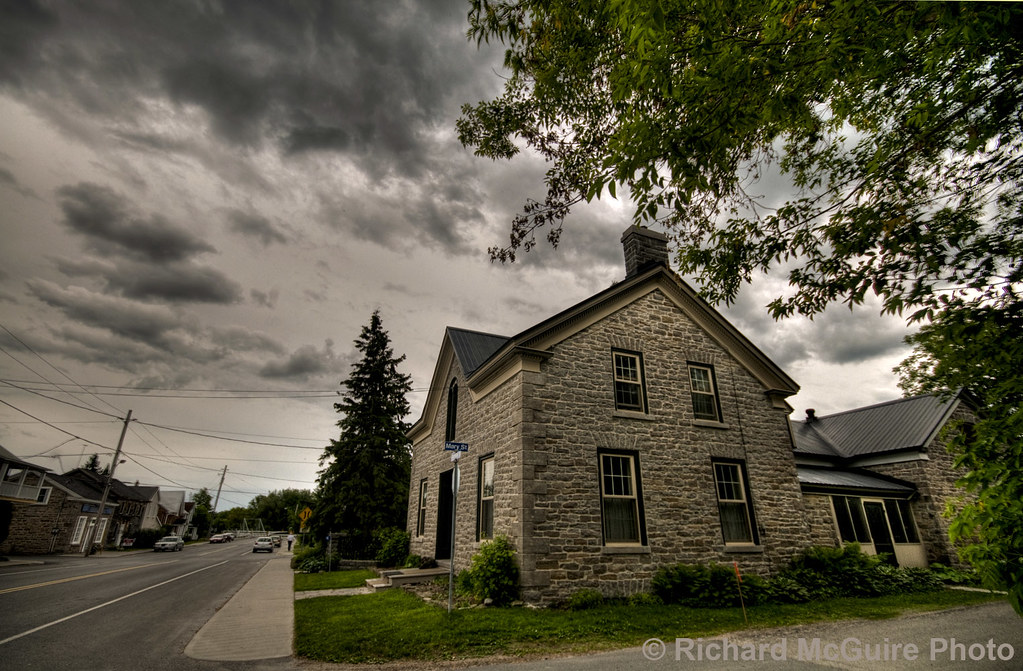 Old stone house, Burritt's Rapids, eastern Ontario Flickr