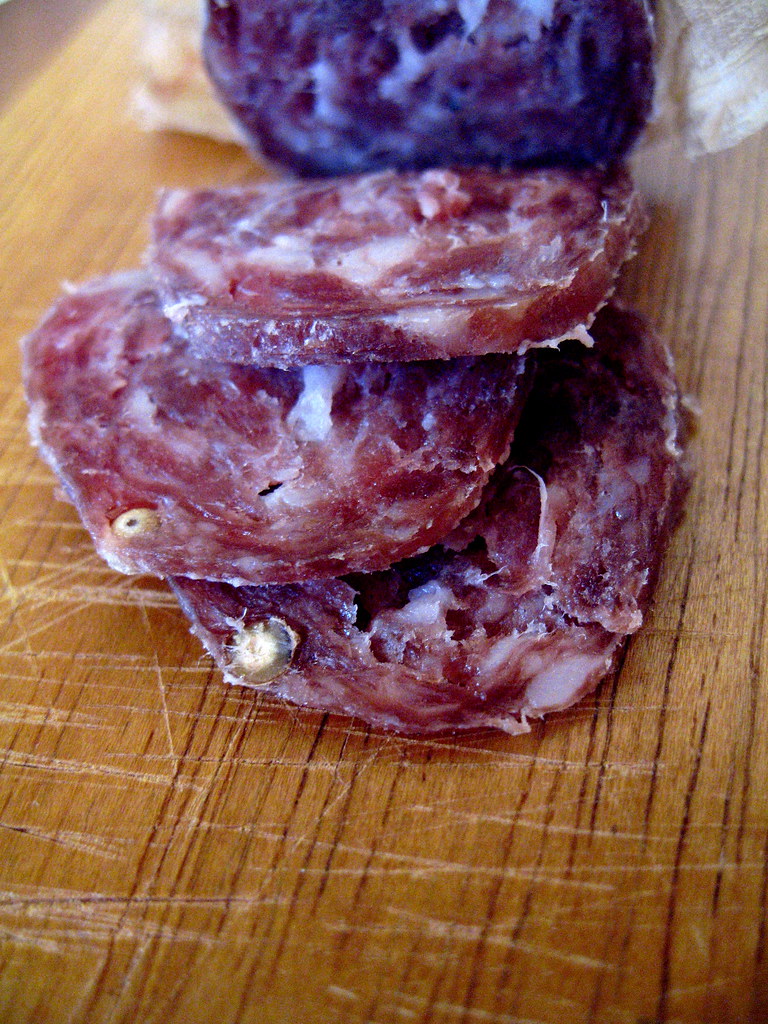 Salame caseiro Salame que produzi no curso de embutidos do… Flickr