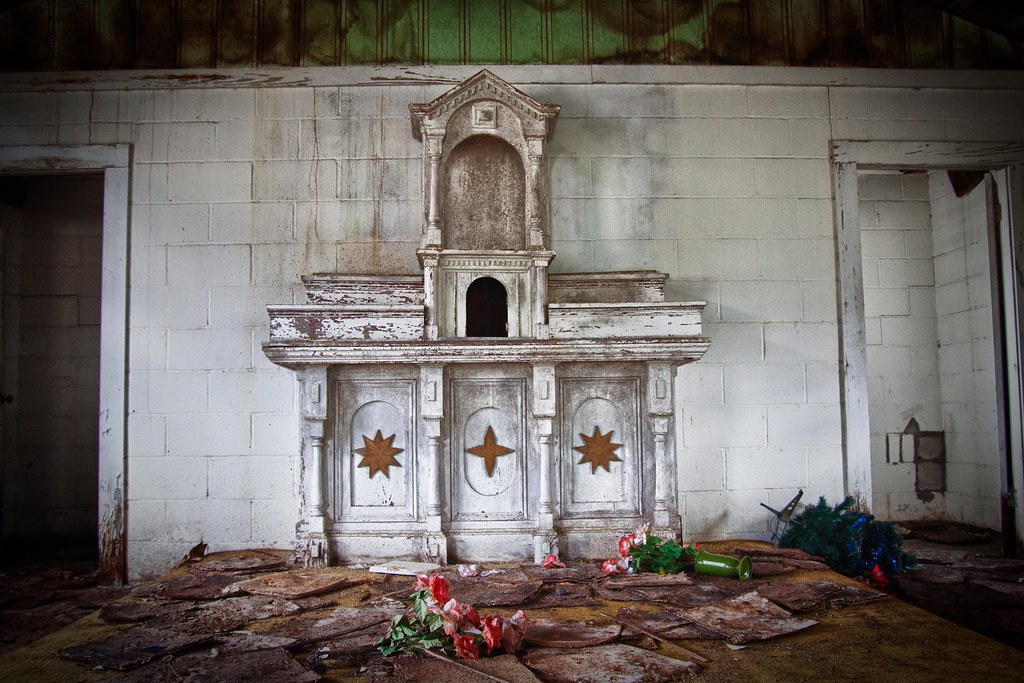 LR10 Berclair Texas Abandoned Church Travis Massingill Flickr