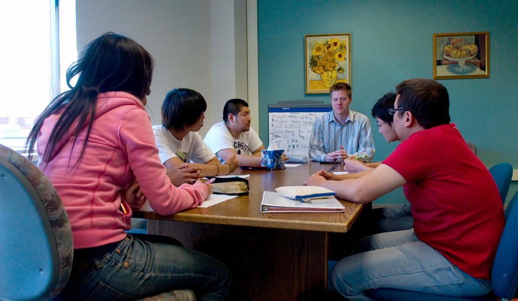International Student utilze Writers' Center at EWU Flickr