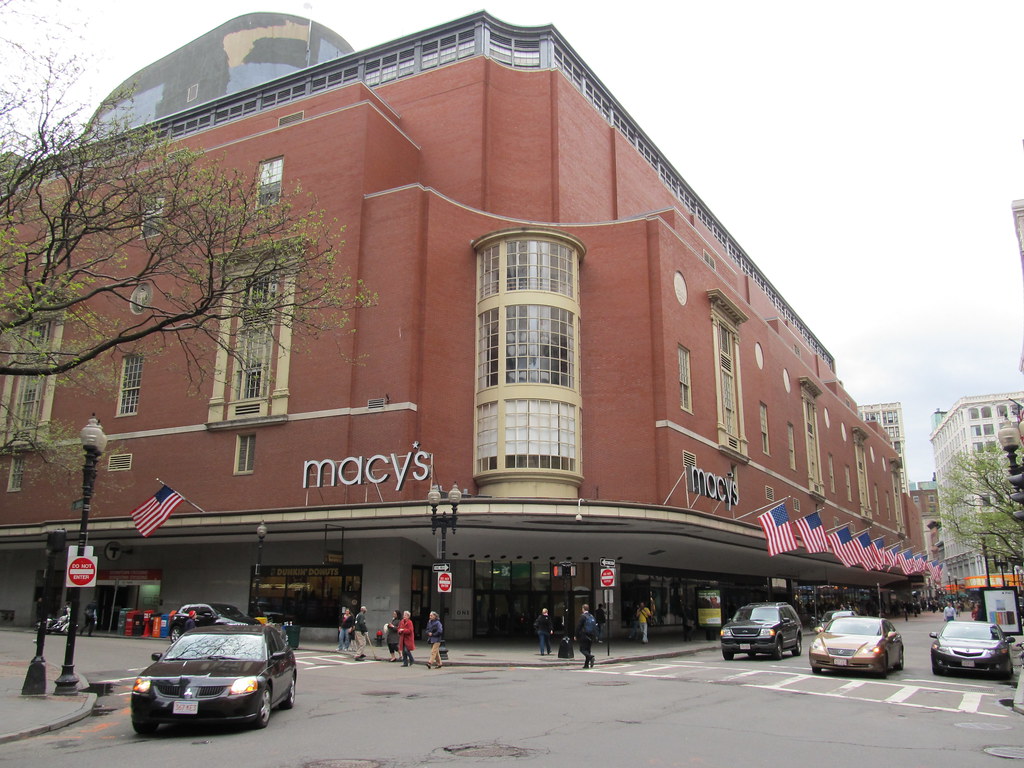 Massachusetts Boston Macy's May 11, 2011 (1) Kevin Mueller Flickr