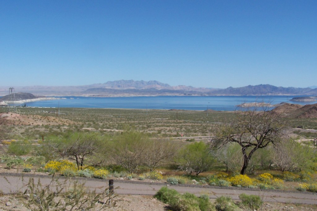 Lake Mead view from the Visitor Center Lake Mead National … Flickr
