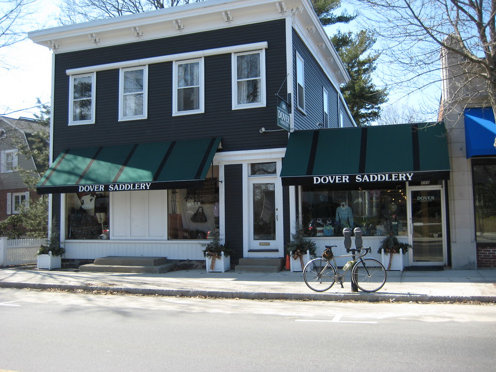 downtown wellesley, ma. i shop here a lot. a whole lot. fo… Flickr