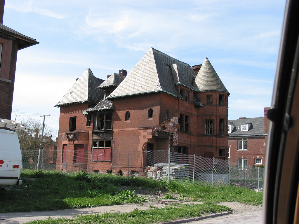 Livingston house formerly located in Brush Park, Detroit. … Flickr