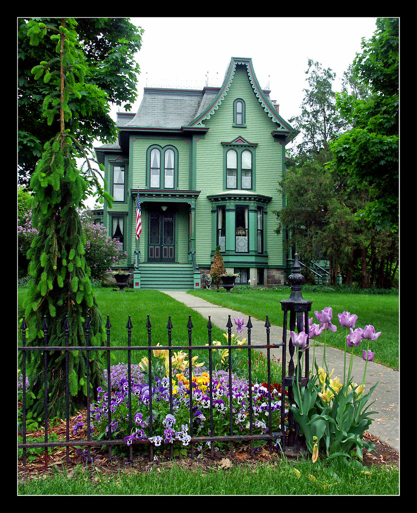 Second Empire in Saline, Michigan This lovely house in Sal… Flickr