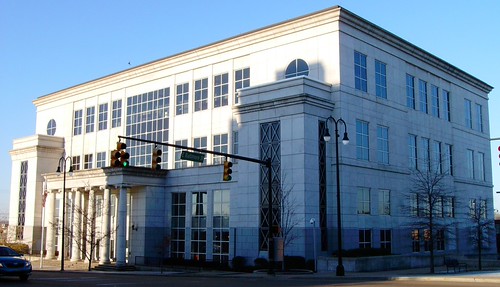 Federal Courthouse (Jackson, Tennessee) This Modern federa… Flickr
