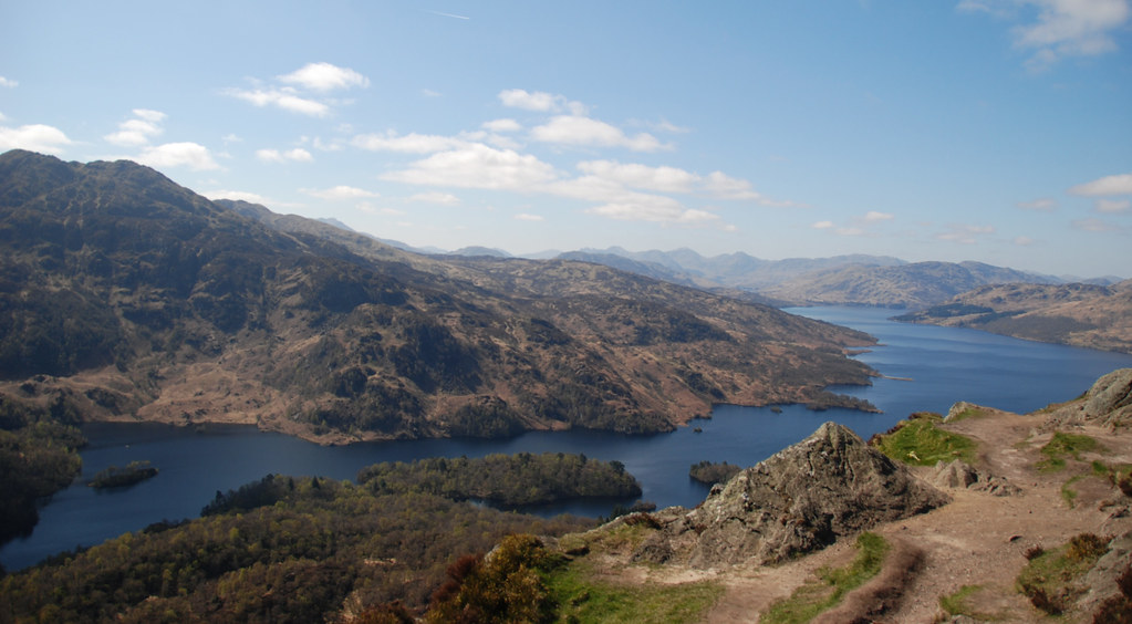 Lake Katrine from Ben A'an quangas Flickr