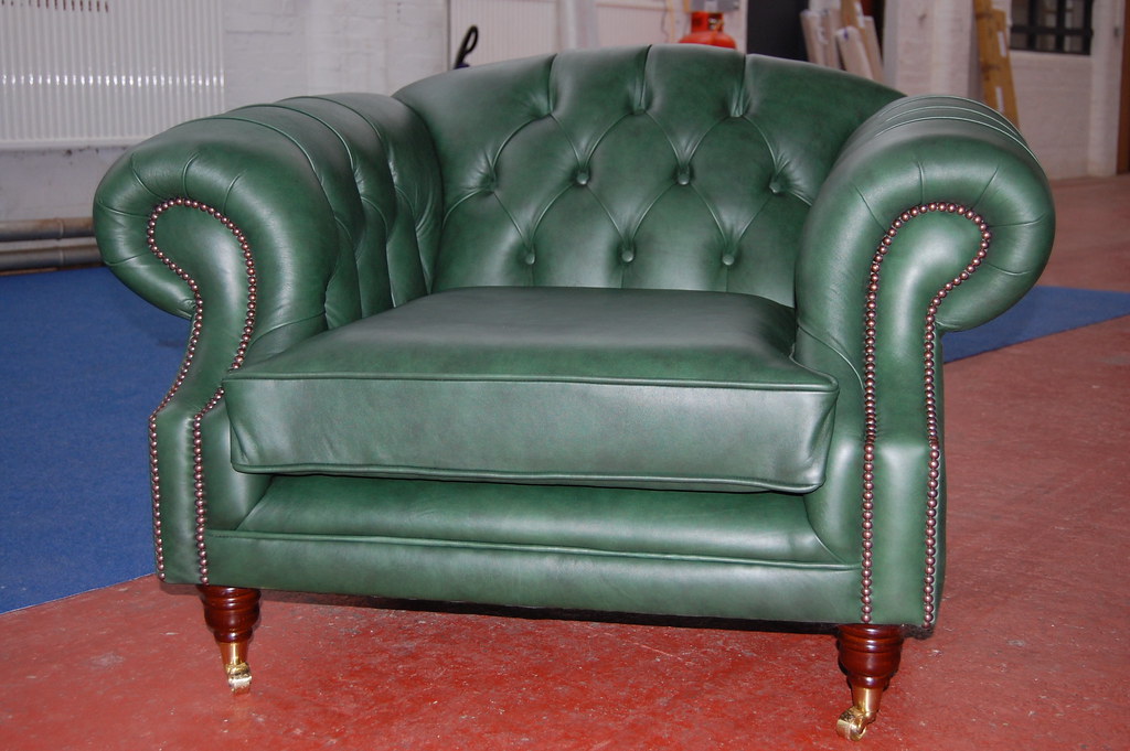 Green Chesterfield Chair Nice green leather chesterfield c… Flickr