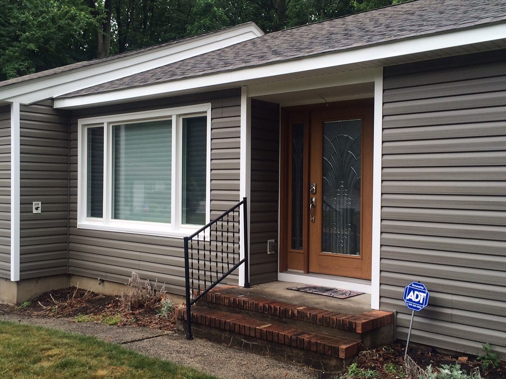 Siding Revere ‎Siding. ‪‎Revere‬ Sovereign select color … Flickr