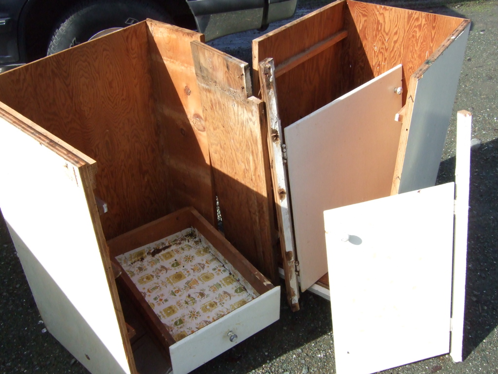 Free Plywood I love the smell of fresh, rained on plywood … Flickr