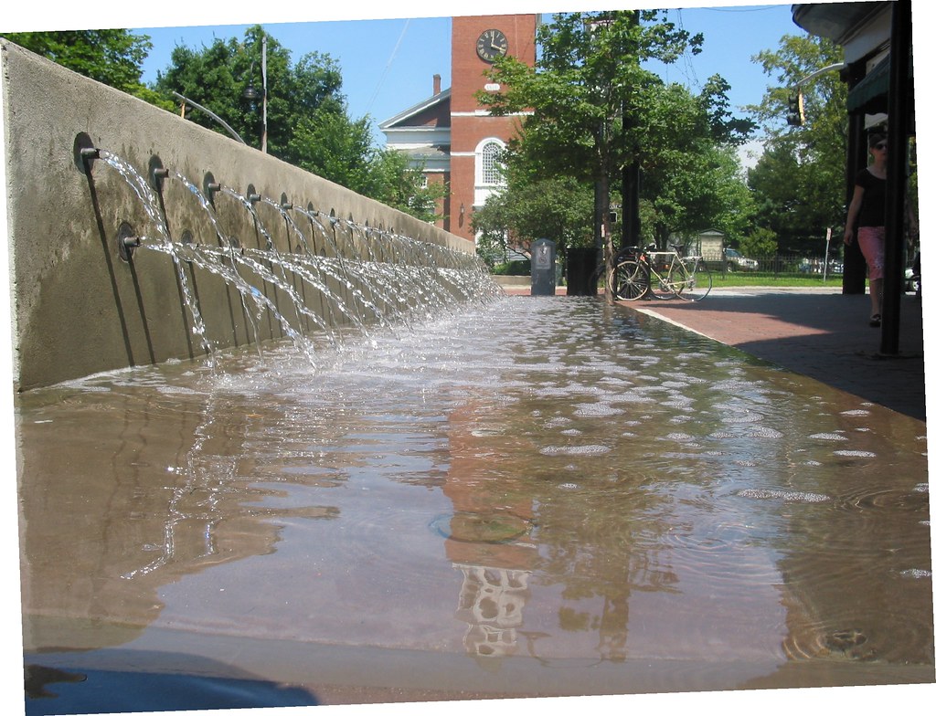 Church Street Marketplace Fountain Burlington, Vermont USA… Flickr