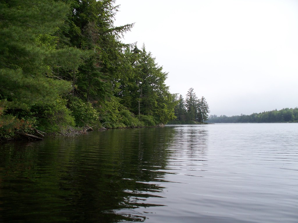 Morning on Balfour Lake A kayak ride on the lake was my fa… Flickr