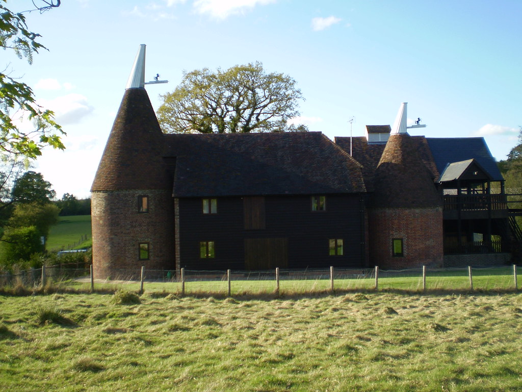 Oast near Penshurst On this trip to Penshurst place ,which… Flickr
