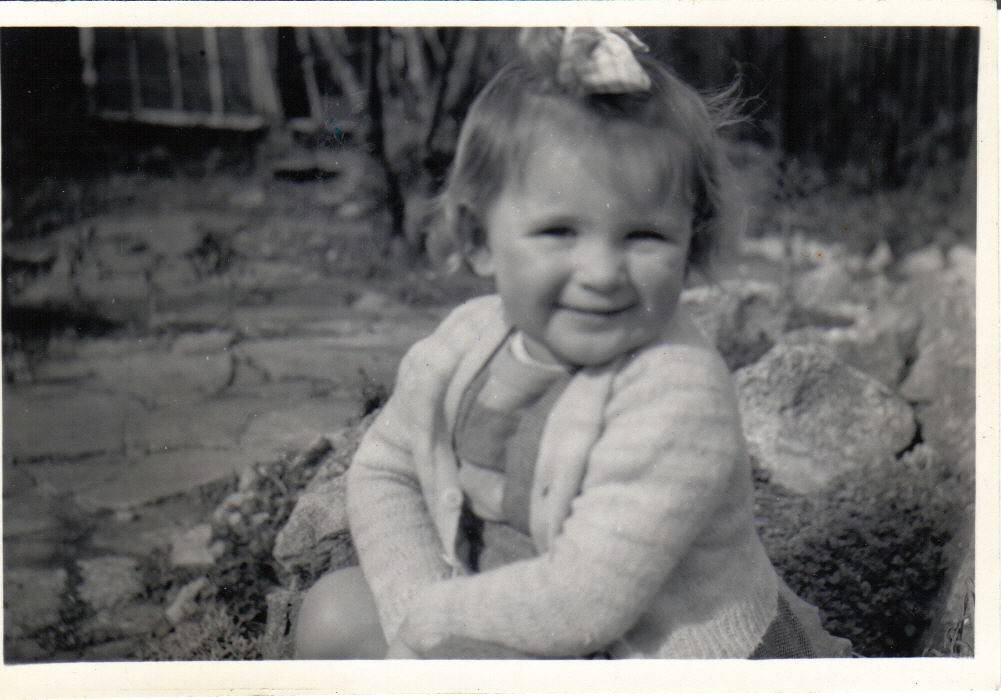 Bromley, at grandparents house in Ashgrove Road me emmdee Flickr