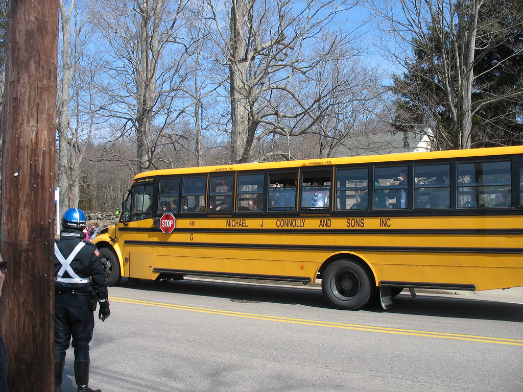 School bus Mostly every car that drove by was beeping and … Flickr