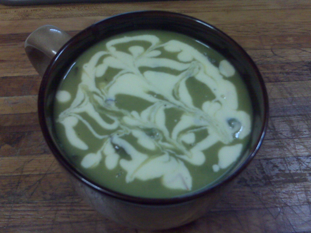 Asparagus soup with saffron yogurt Soup 2 bunches asparag… Flickr