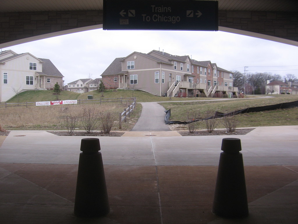 single family townhomes, Crystal Lake viewed from the Ping… Flickr