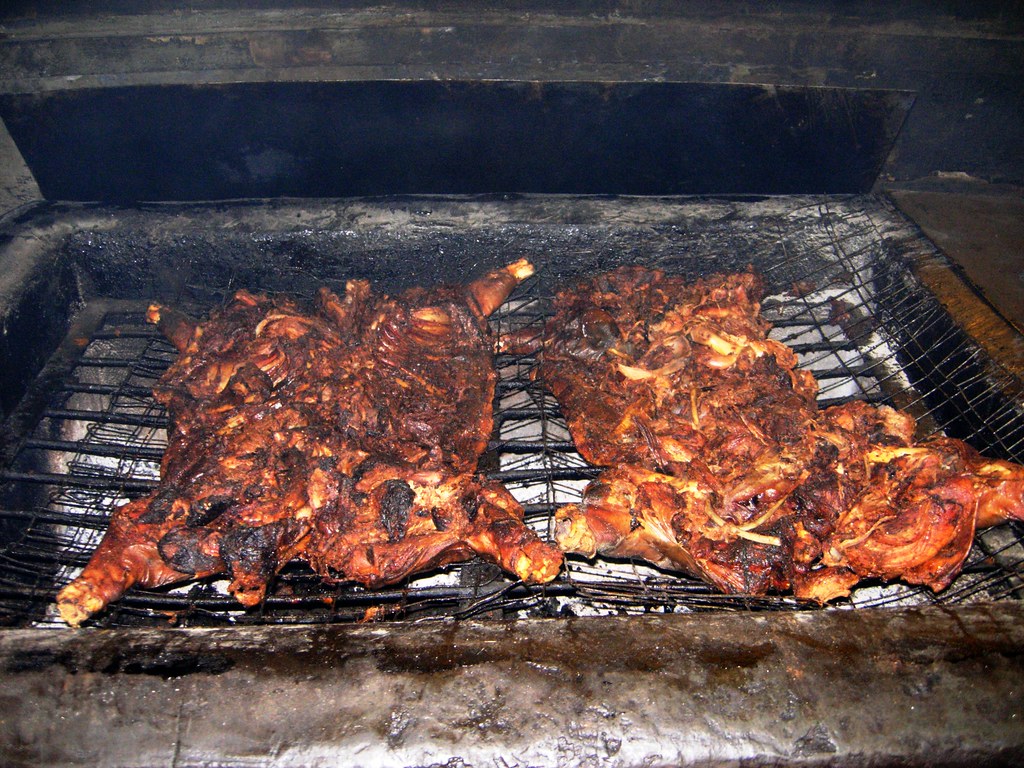 Barbecue is a noun, not a verb. If you are into delicious … Flickr