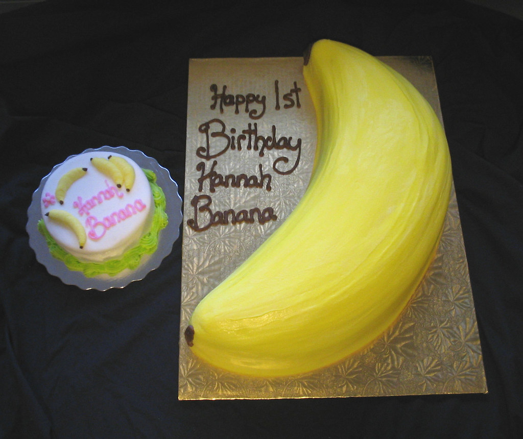 Banana Shaped Cake