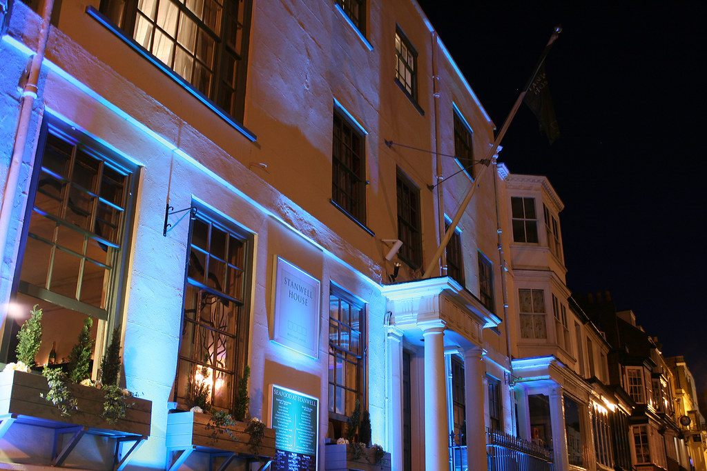 Stanwell House Stanwell House facade on Lymington High Str… Flickr